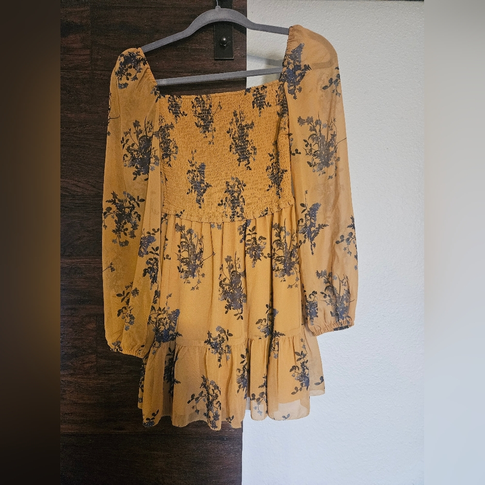 Aritzia Yellow and Blue Off the Shoulder Sundress